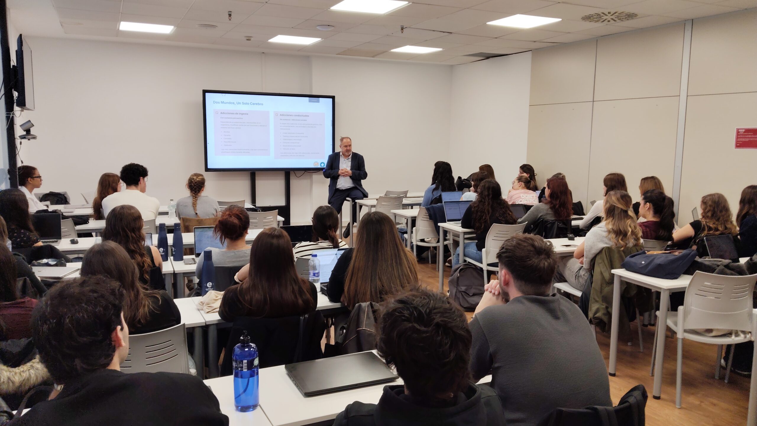 ACENCAS Prevenció Activa (APA) forma els futurs professionals d’ESERP sobre les addiccions del segle XXI